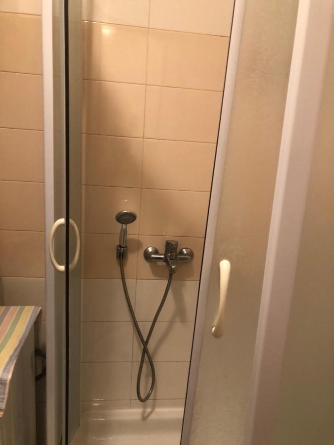 Apartman Tanjuska ポドゴリツァ エクステリア 写真